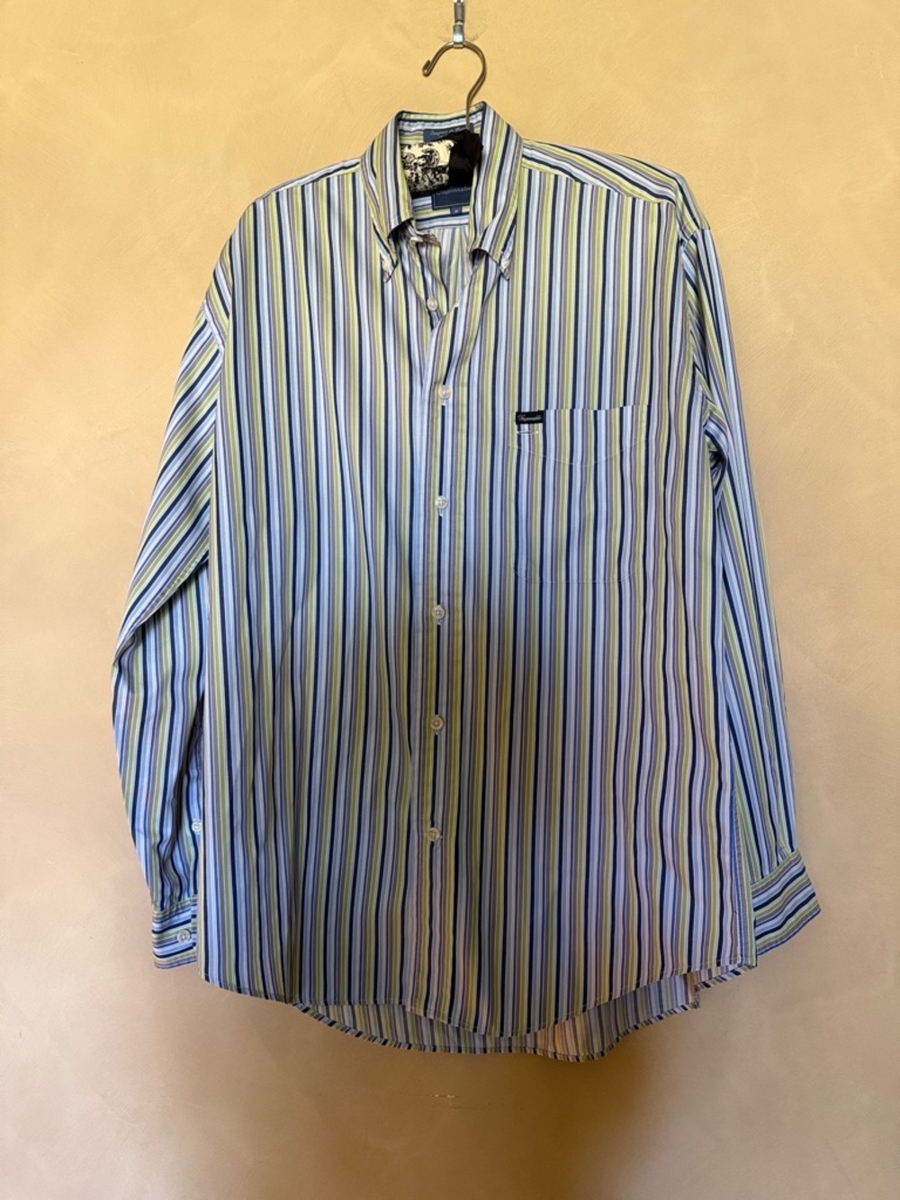 Faconnable women's  long sleeve button down  shirt  100% cotton size Med.
